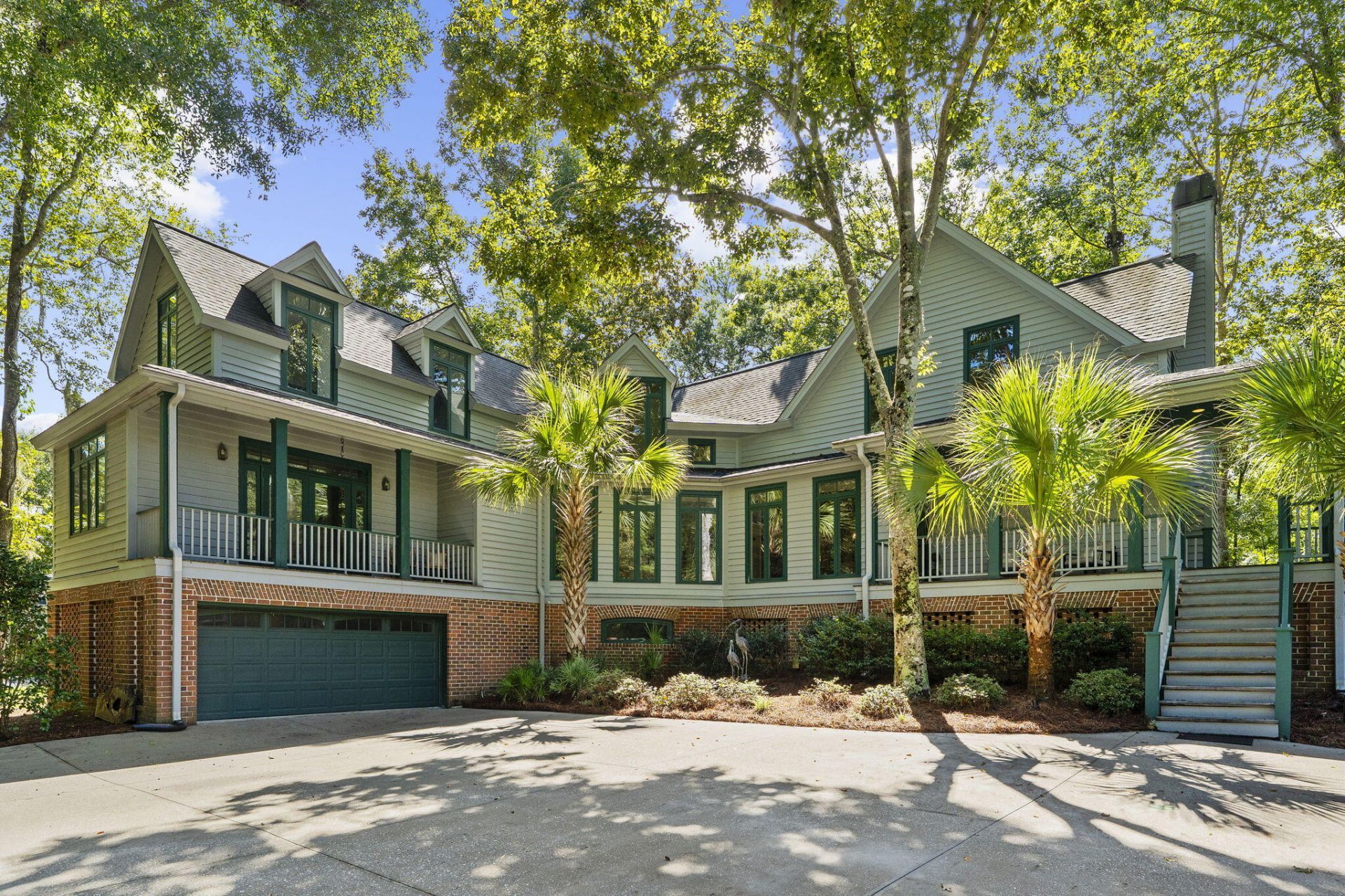 8634 W Fairway Woods Drive Photo 6