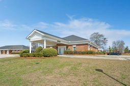 1732 Village Park Drive photo 4