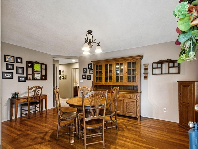 193 Caroline Drive, Hebron, OH 43025 Photo 5