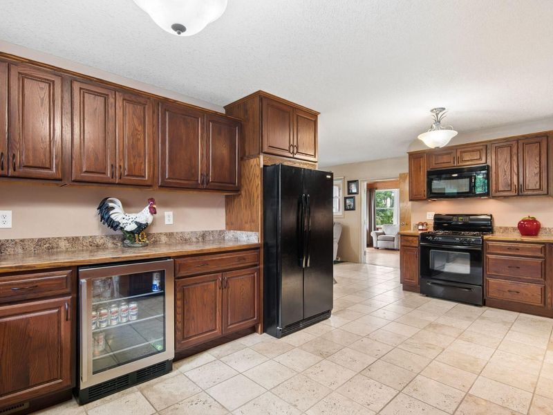 193 Caroline Drive, Hebron, OH 43025 Photo 9