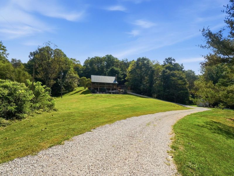 37775 Coonville Road, New Plymouth, OH 45654 Photo 8