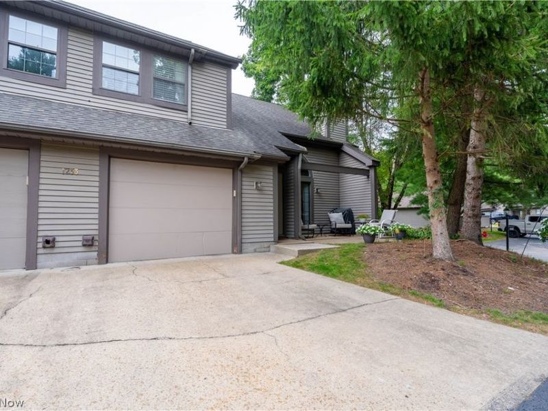 1233 Red Tail Hawk Drive, Boardman, OH 44512 Photo 23