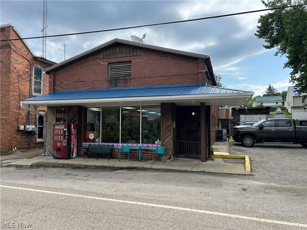 13630 County Road 100 , Big Prairie, OH 44611