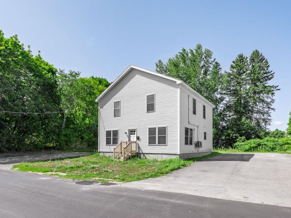 324 Forest Avenue , Bangor, ME 04401