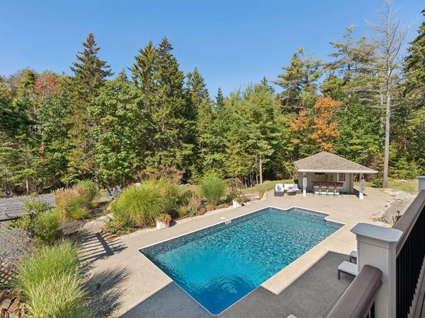 4 Cole Farm Drive , Scarborough, ME 04074