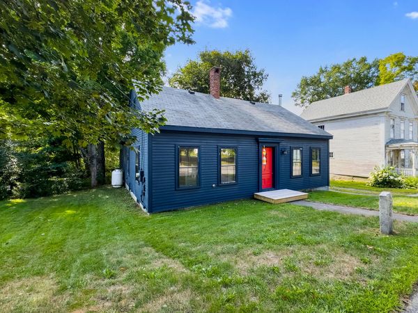 975 Main Street , Waldoboro, ME 04572