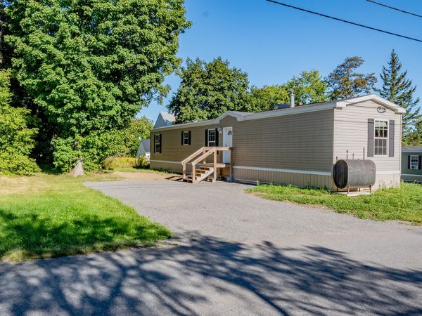 5 Paul Street , Dover-Foxcroft, ME 04426
