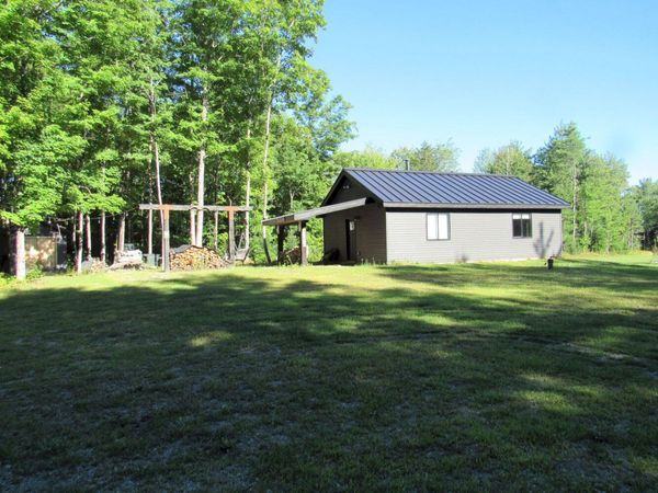 138 Butterfield Road , New Sharon, ME 04955