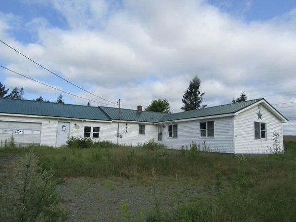 64 West Gate , Caribou, ME 04736