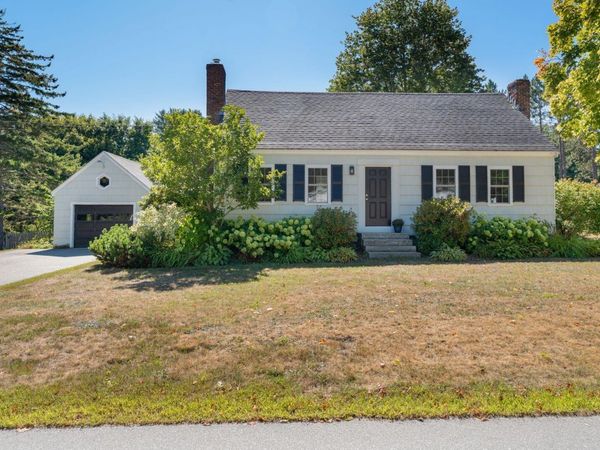 11 Nancy Drive , Brunswick, ME 04011