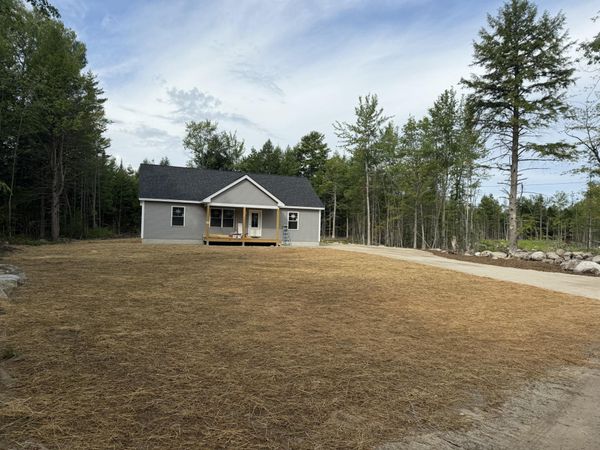 16 Smally Way , Bridgton, ME 04009