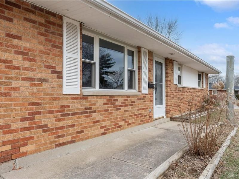 1657 Scenic Drive, Dayton, OH 45414 Photo 6