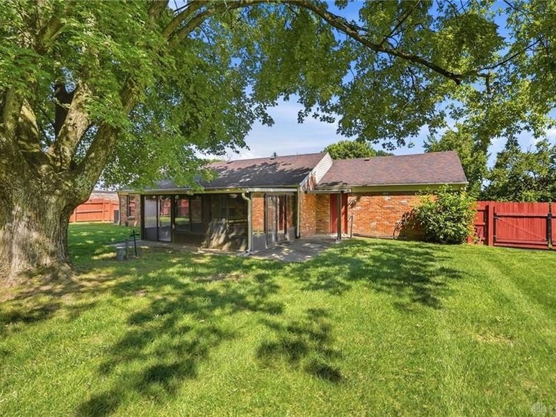 3321 Pebble Creek Drive, Dayton, OH 45432 Photo 37