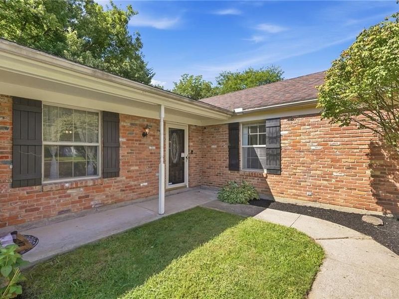 3321 Pebble Creek Drive, Dayton, OH 45432 Photo 4