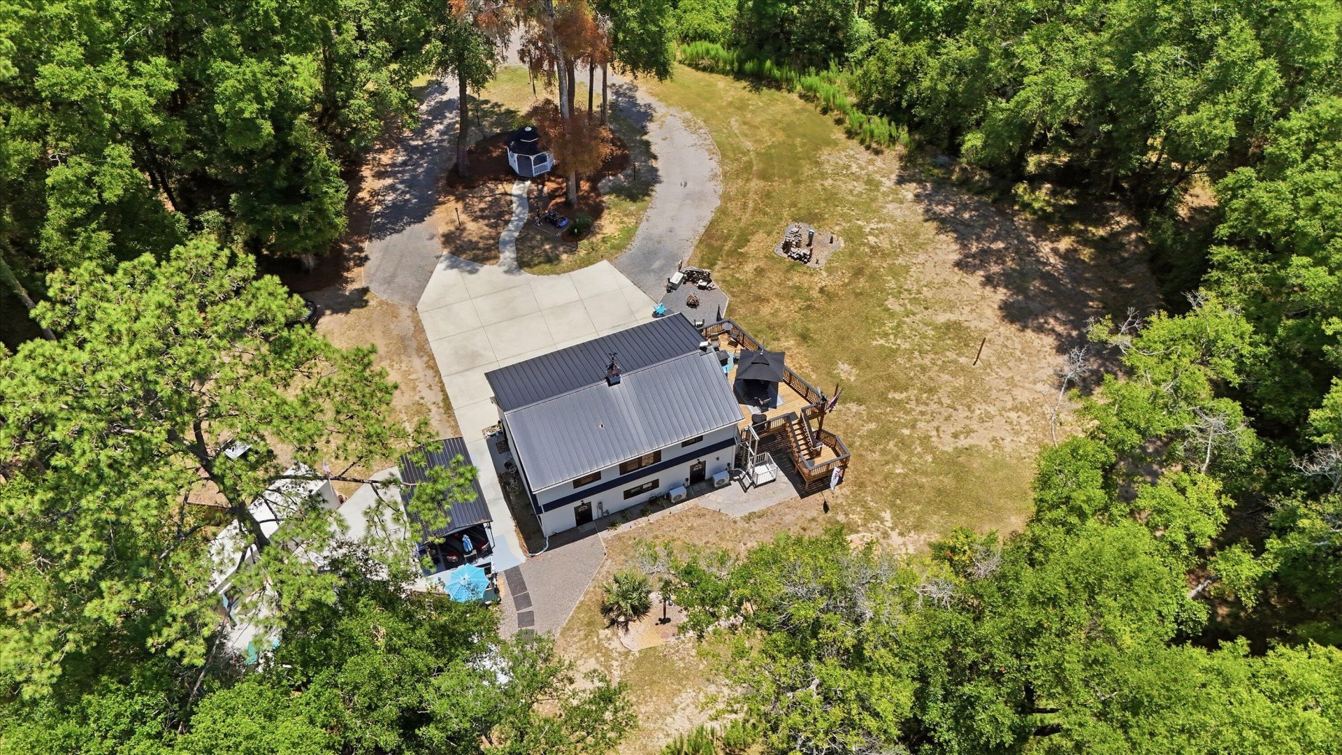 8246 Oyster Factory Road Photo 32