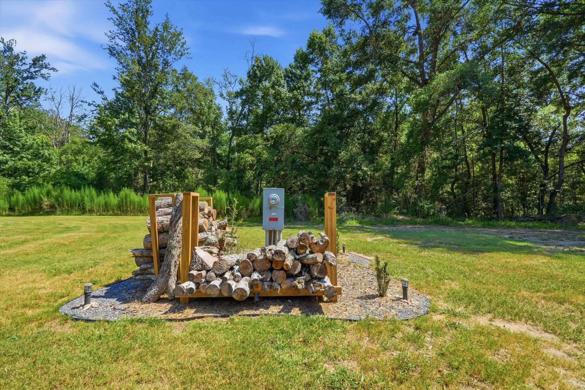 8246 Oyster Factory Road Photo 45