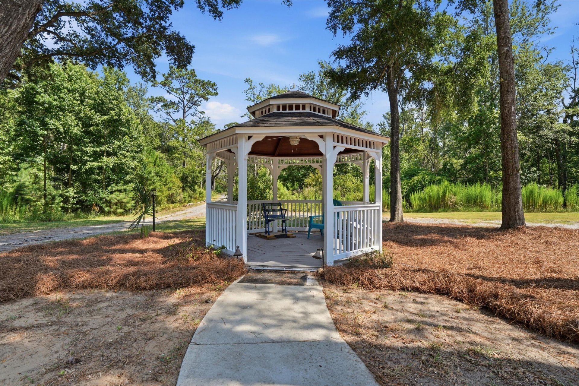 8246 Oyster Factory Road Photo 54