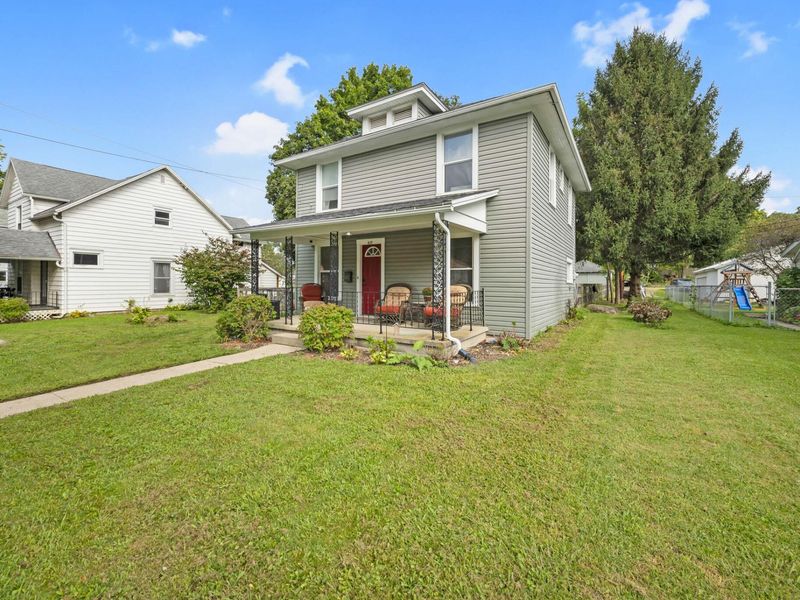 417 E Brown Avenue, Bellefontaine, OH 43311 Photo 2