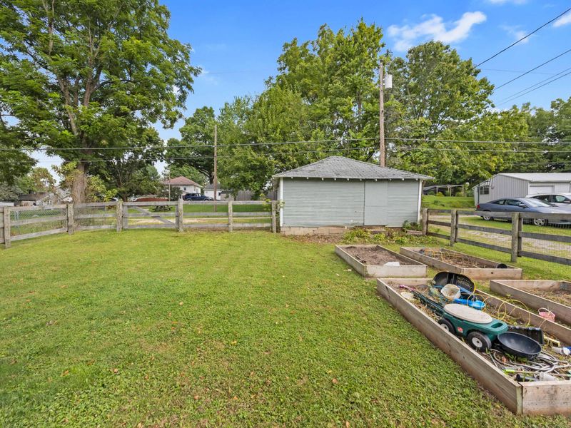 417 E Brown Avenue, Bellefontaine, OH 43311 Photo 43