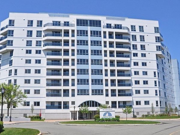 1001 Marina Dr, Unit 705, Quincy, MA 02171