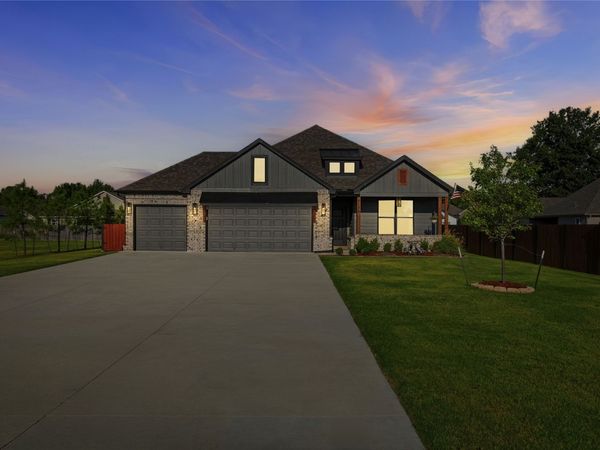 6186 S 319th East Avenue , Broken Arrow, OK 74014