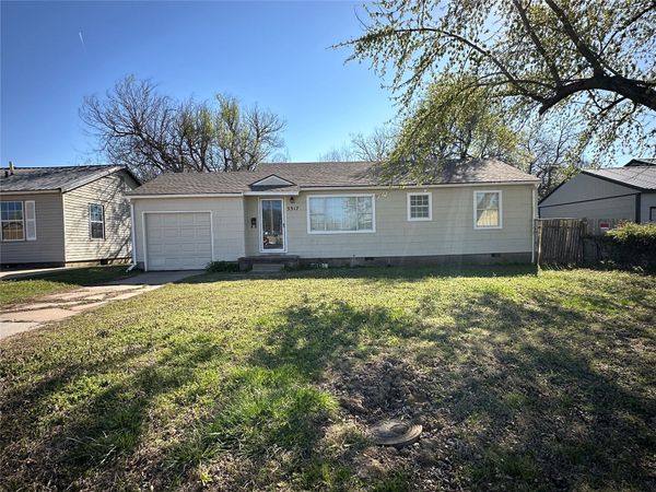3317 S Indianapolis Avenue , Tulsa, OK 74135