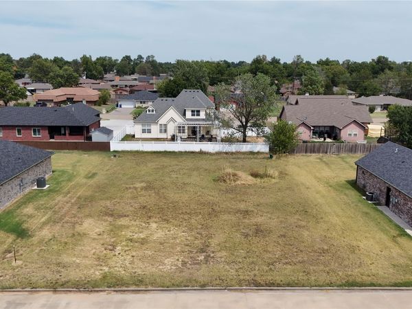 1010 E 14th Street , Cushing, OK 74023