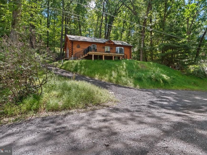 375 Rustic , Saylorsburg, PA 18353 Main Photo
