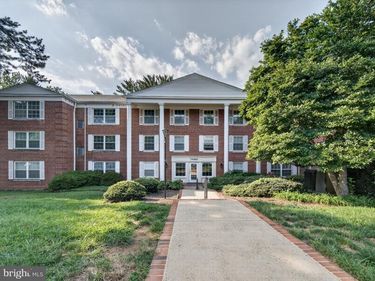 7680 TREMAYNE PLACE, Unit 311, MCLEAN, VA 22102