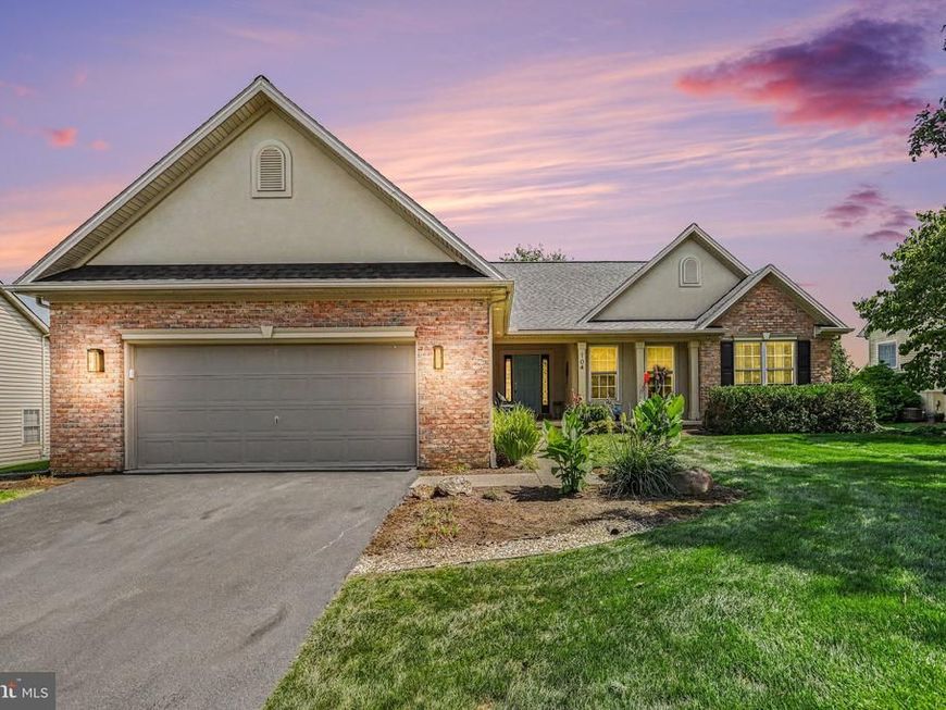 104 Kilgannon Lane, Lancaster, PA 17603 Main Photo