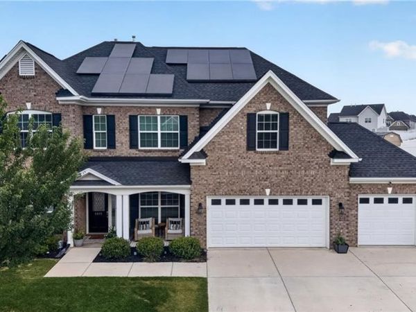 6605 Jockey Club Drive , Whitsett, NC 27377
