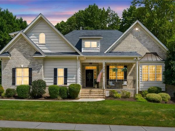 5718 Mabe Drive, Oak Ridge, NC 27310