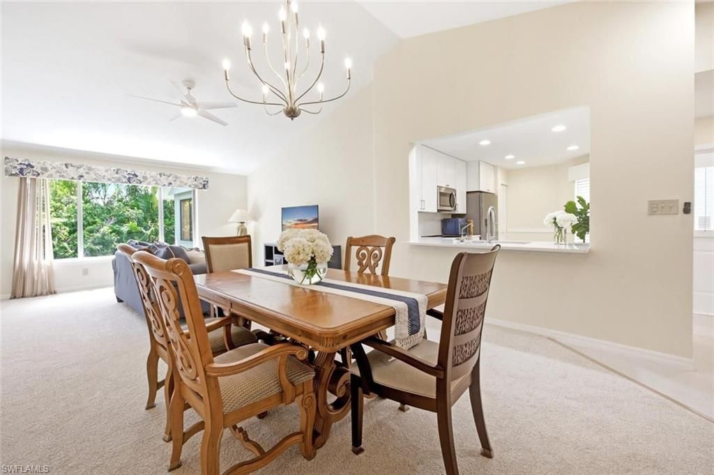506 Courtside Dr, Unit E201, Naples, FL 34105 Photo