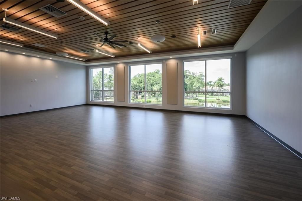 506 Courtside Dr, Unit E201, Naples, FL 34105 Photo
