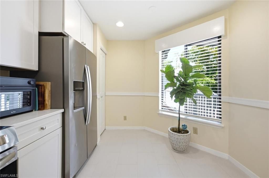 506 Courtside Dr, Unit E201, Naples, FL 34105 Photo