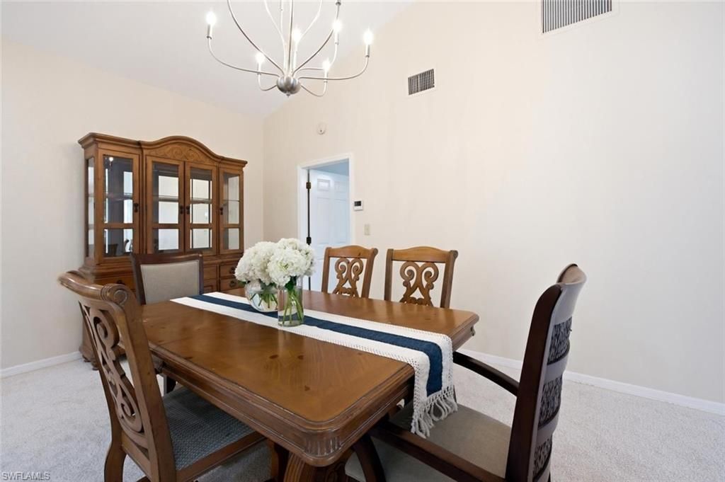 506 Courtside Dr, Unit E201, Naples, FL 34105 Photo