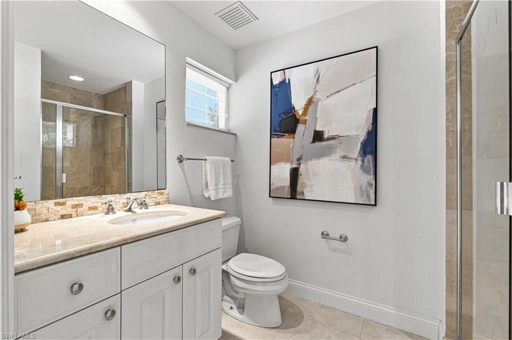 6597 Nicholas Blvd , Unit 1005, Naples, FL 34108 Photo