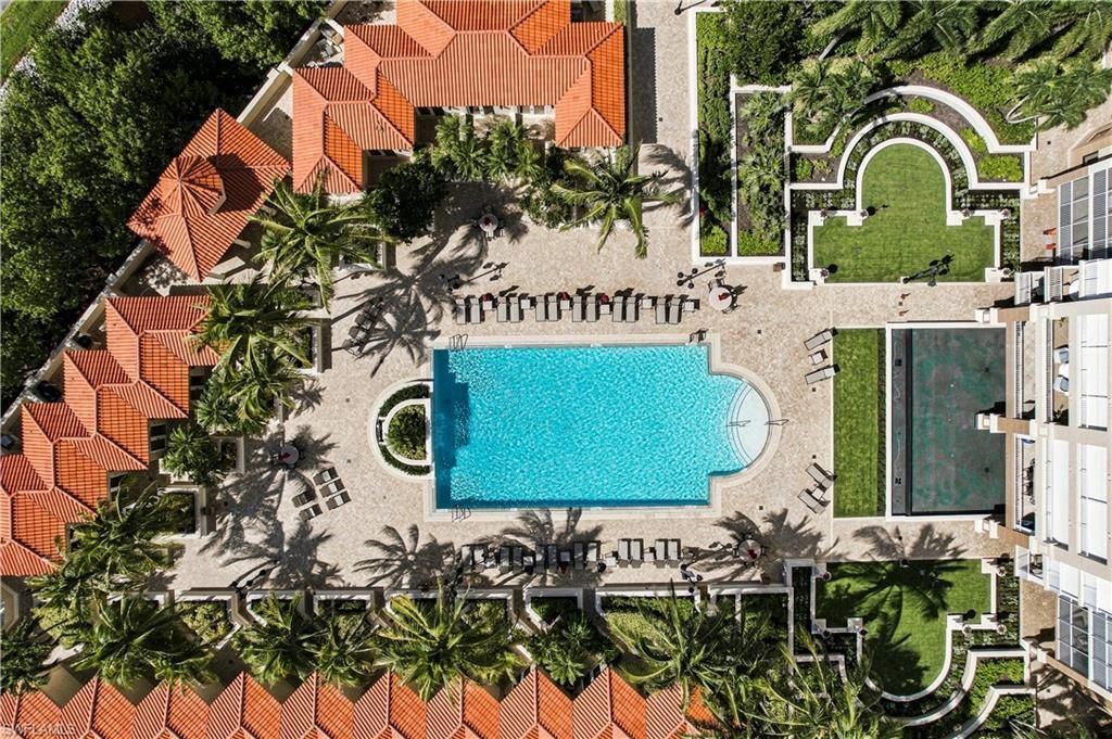 6597 Nicholas Blvd , Unit 1005, Naples, FL 34108 Photo