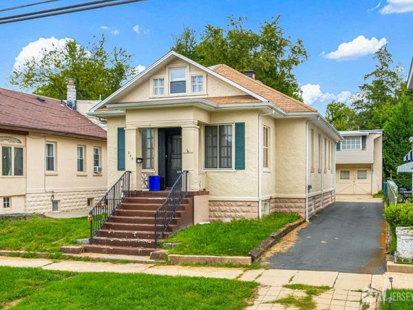 309 S 2nd Avenue S, Highland Park, NJ 08904