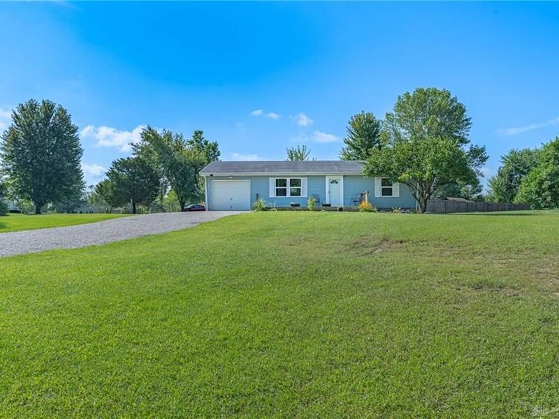 539 Skodborg Drive, Eaton, OH 45320 Photo 3