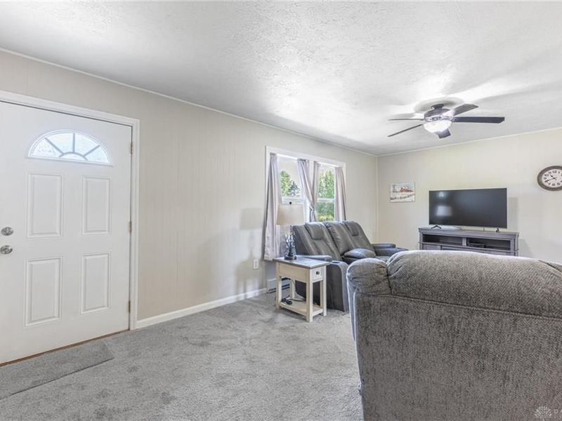 539 Skodborg Drive, Eaton, OH 45320 Photo 5