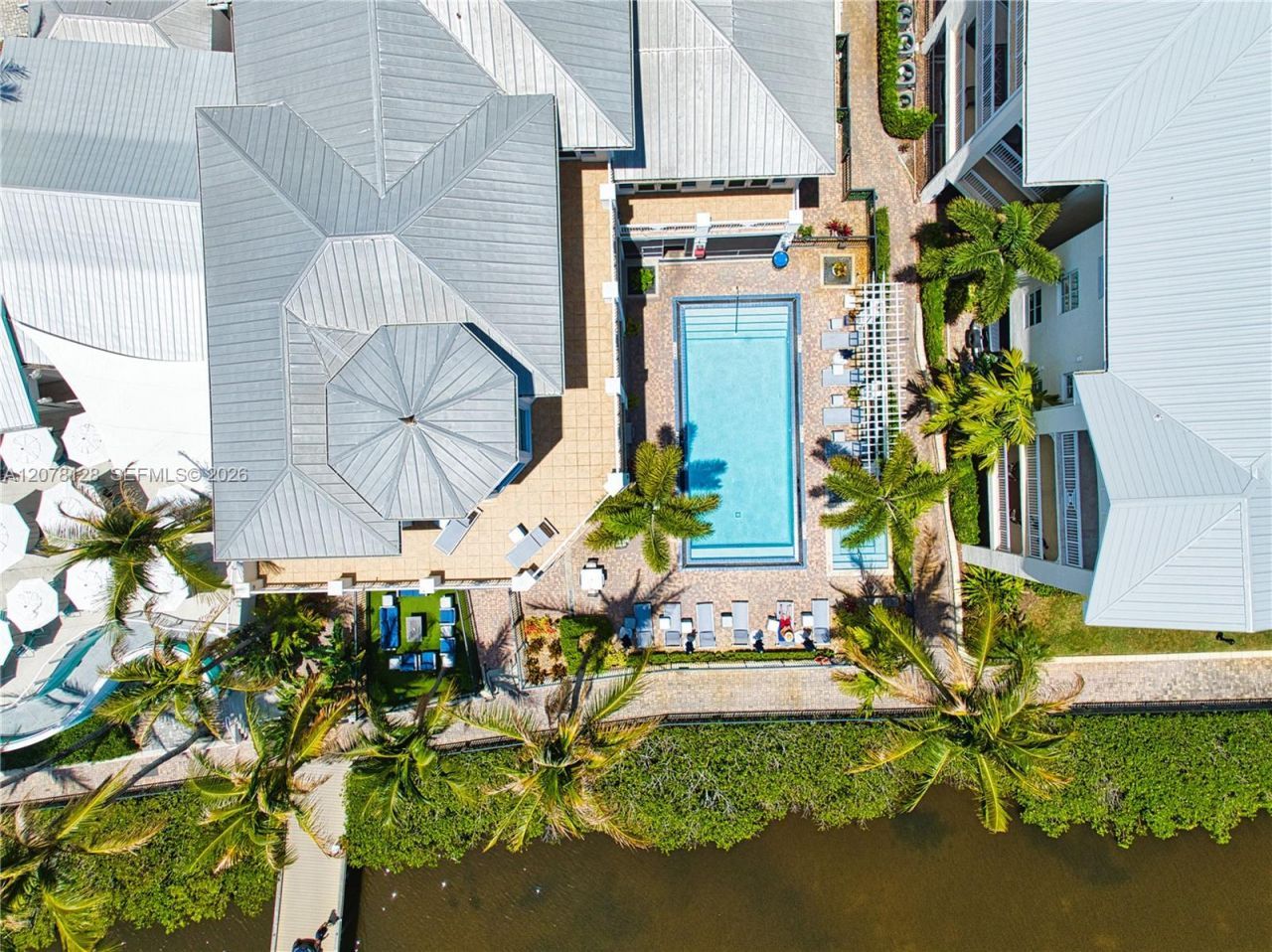 815 NW Flagler Ave, Unit 305, Stuart, FL 34994 Photo