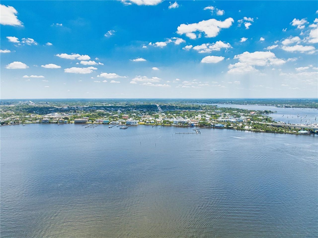 815 NW Flagler Ave, Unit 305, Stuart, FL 34994 Photo