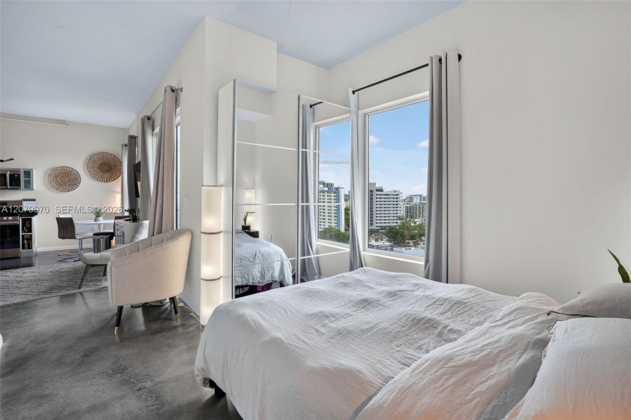 10 SW South River Dr, Unit 1105, Miami, FL 33130 Photo
