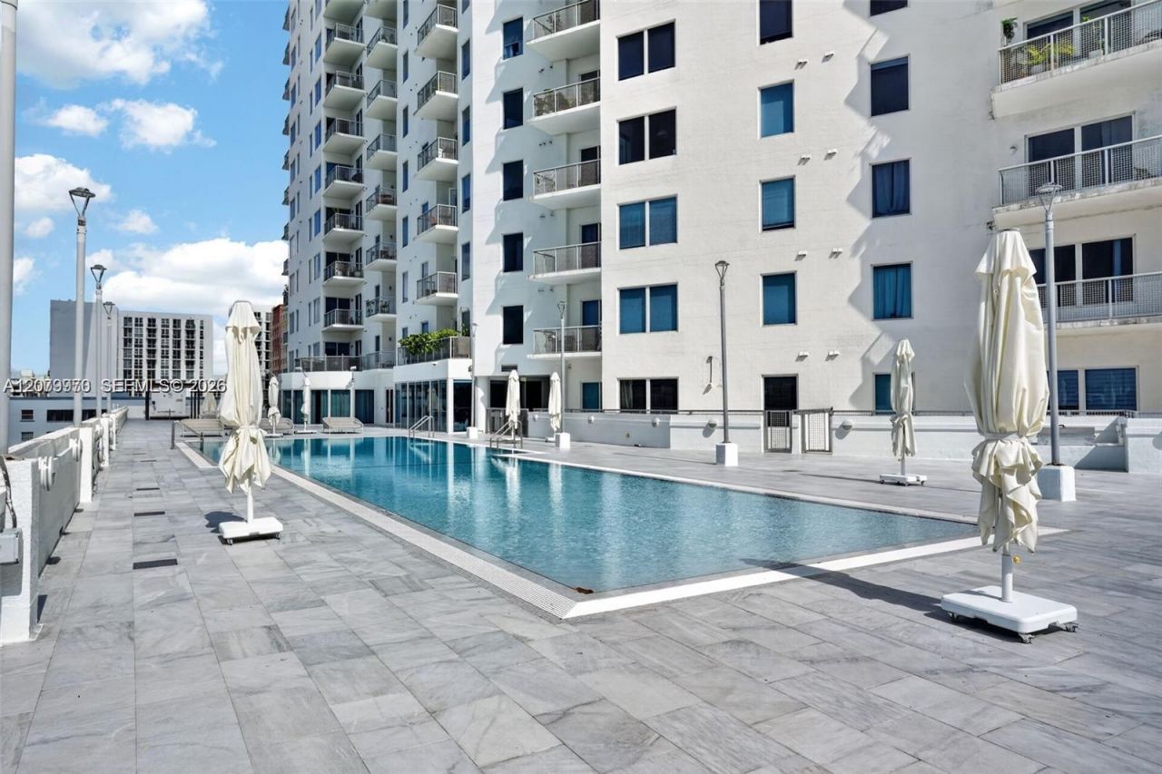 10 SW South River Dr , Unit 1105, Miami, FL 33130 Photo