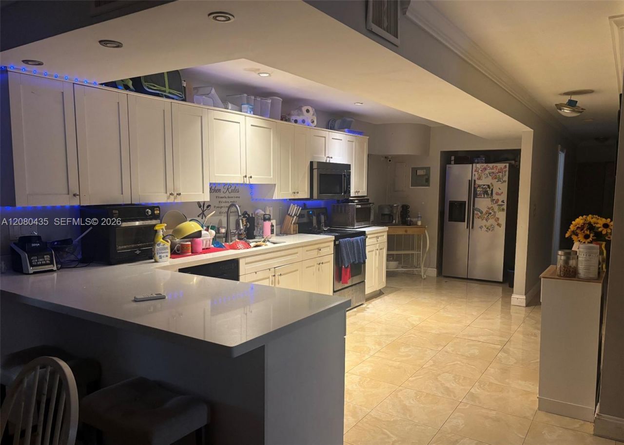 7912 NW 73rd Ave, Tamarac, FL 33321 Photo