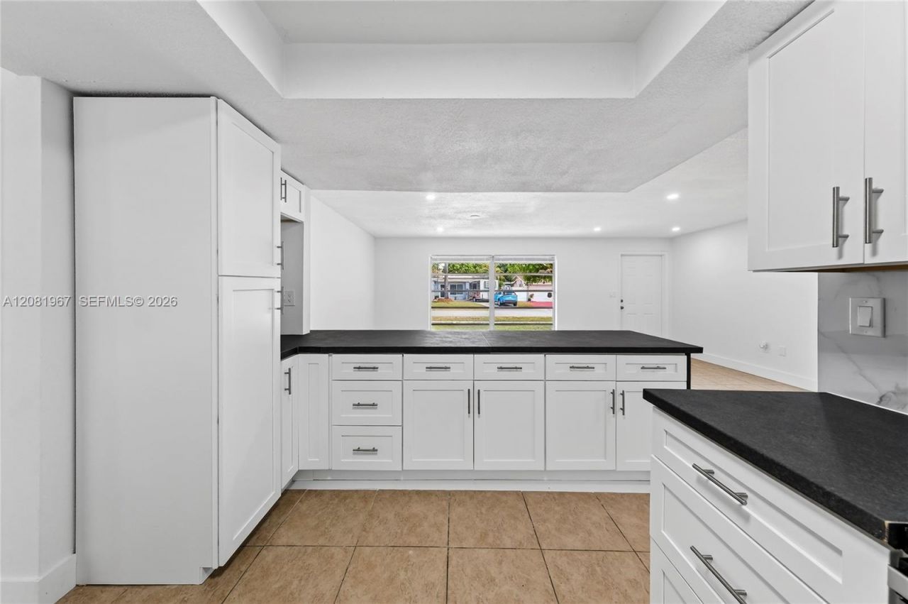 7490 NW 23rd St , Sunrise, FL 33313 Photo