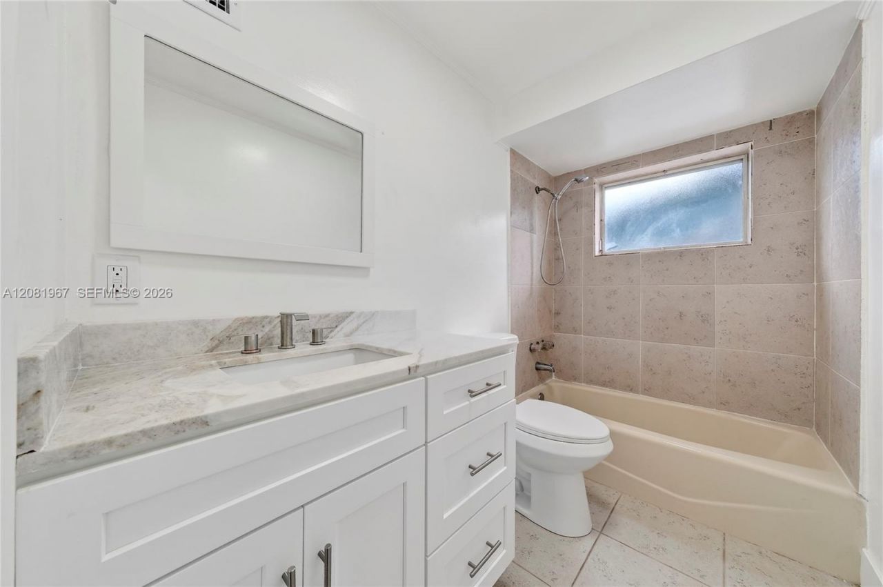 7490 NW 23rd St , Sunrise, FL 33313 Photo