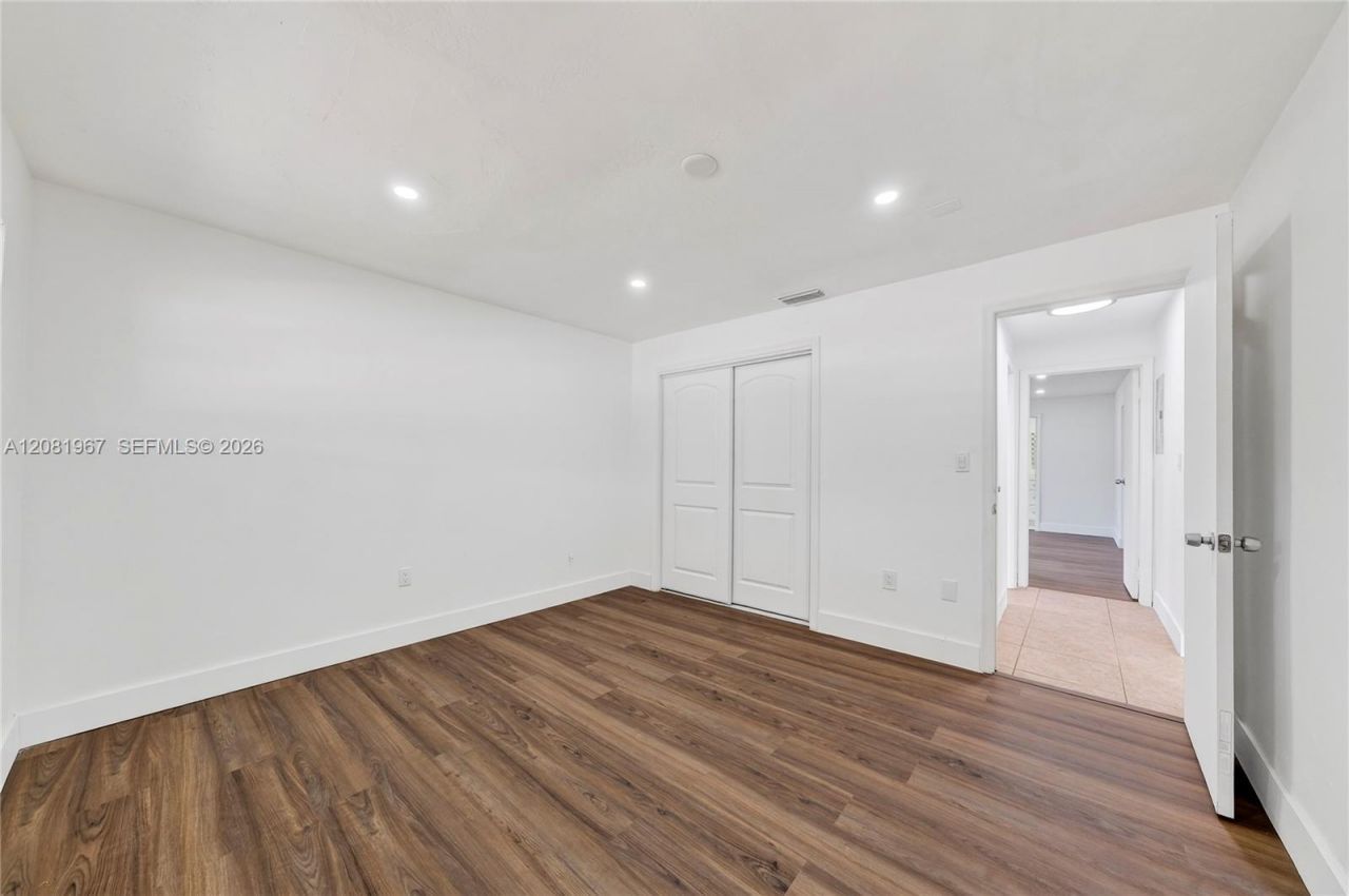 7490 NW 23rd St , Sunrise, FL 33313 Photo