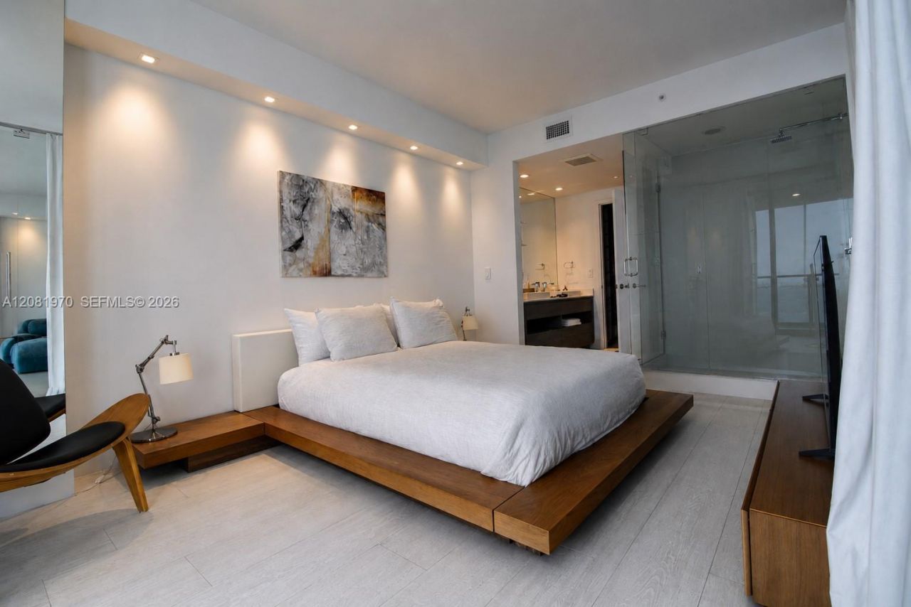 460 NE 28th St , Unit 2806, Miami, FL 33137 Photo